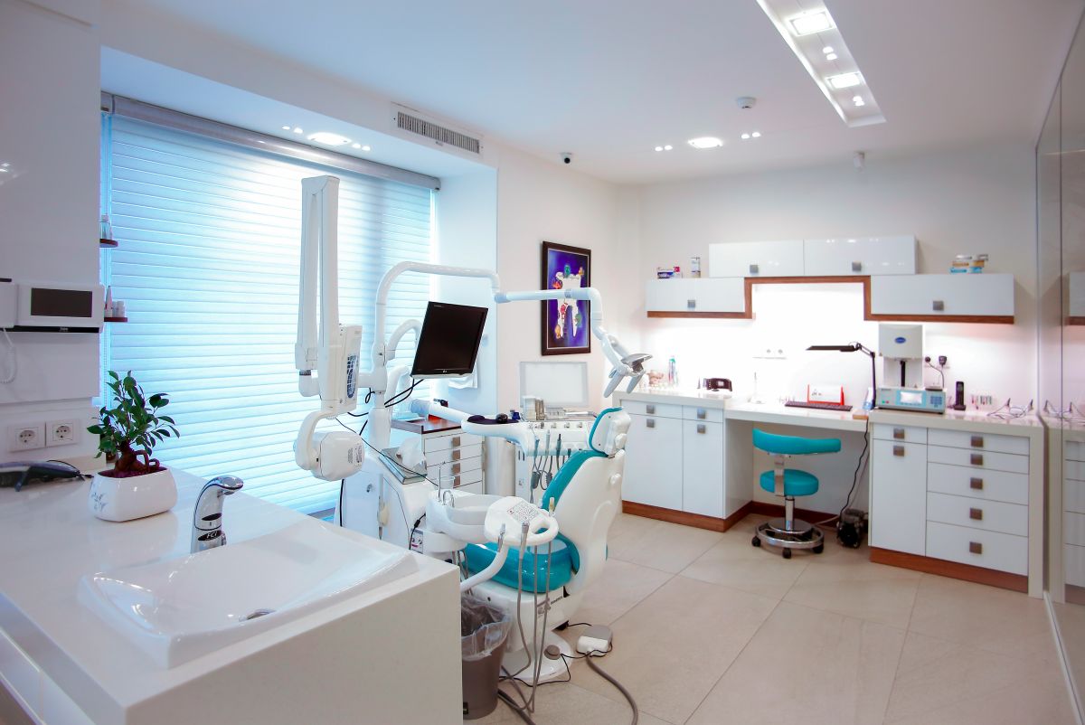 Why Your Practice Needs an AI Dental Front Desk Today